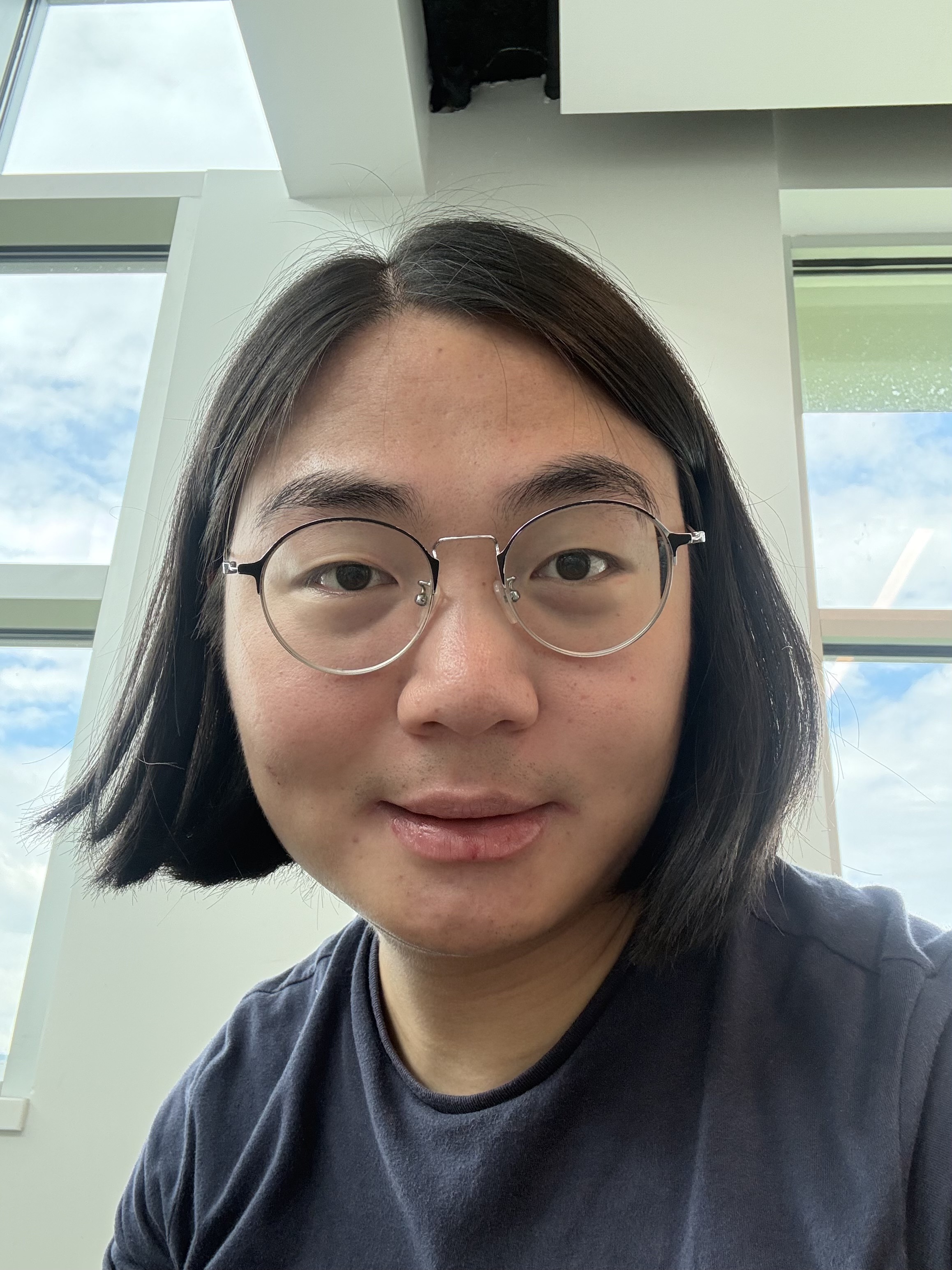 Portrait of Yixiao Li
